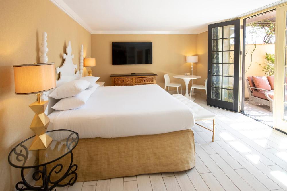 Double Room interior